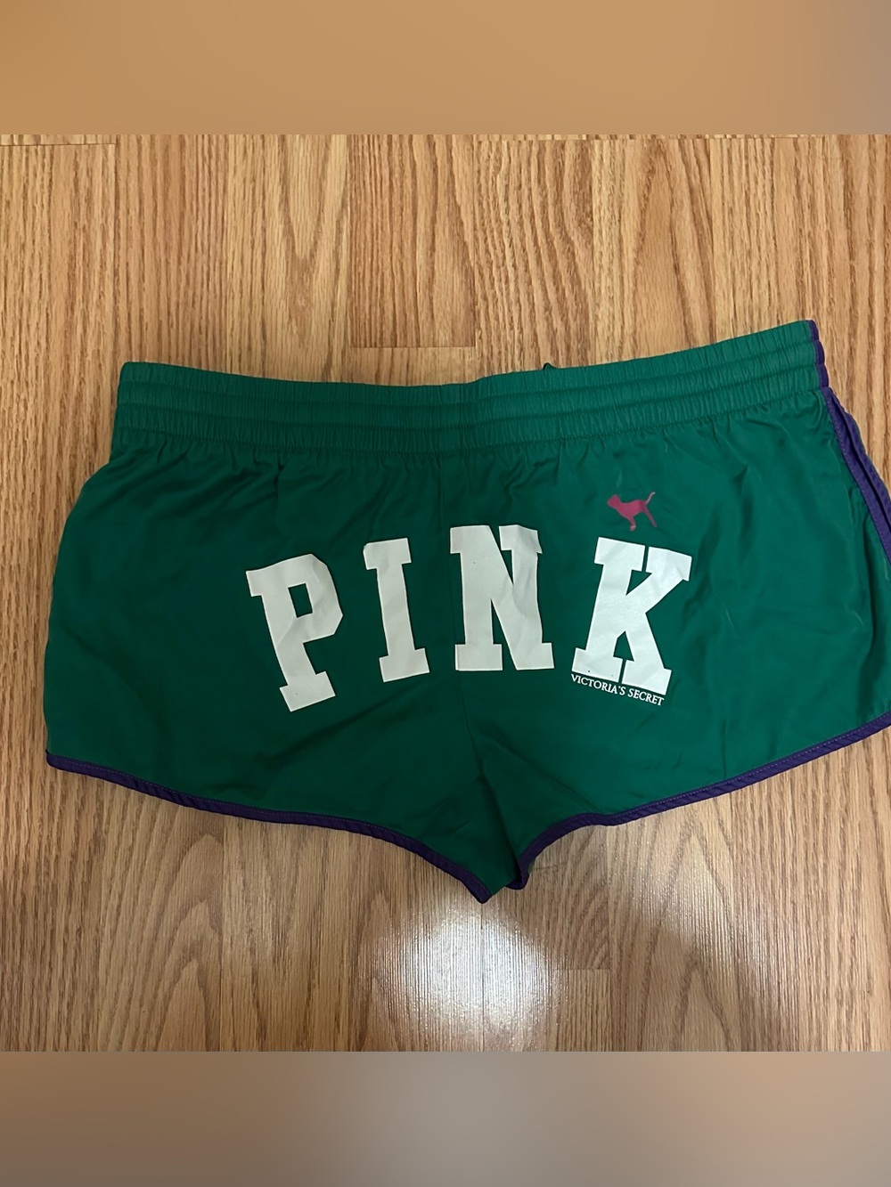 VS Pink Green Vintage 86 Shorts S